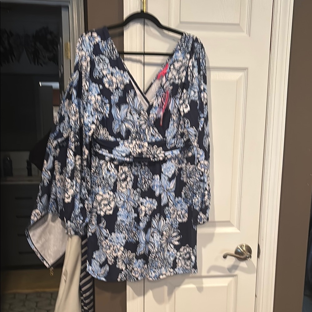 Lilly Pulitzer Wrap skort with Belt size large